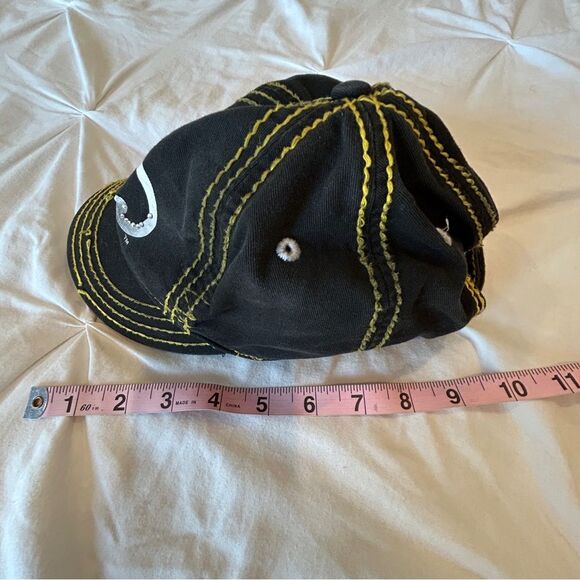 DC Comics Women's Baseball Cap Hat Rhinestones Outlined Batman Logo For Ages 14+ - Picture 8 of 9